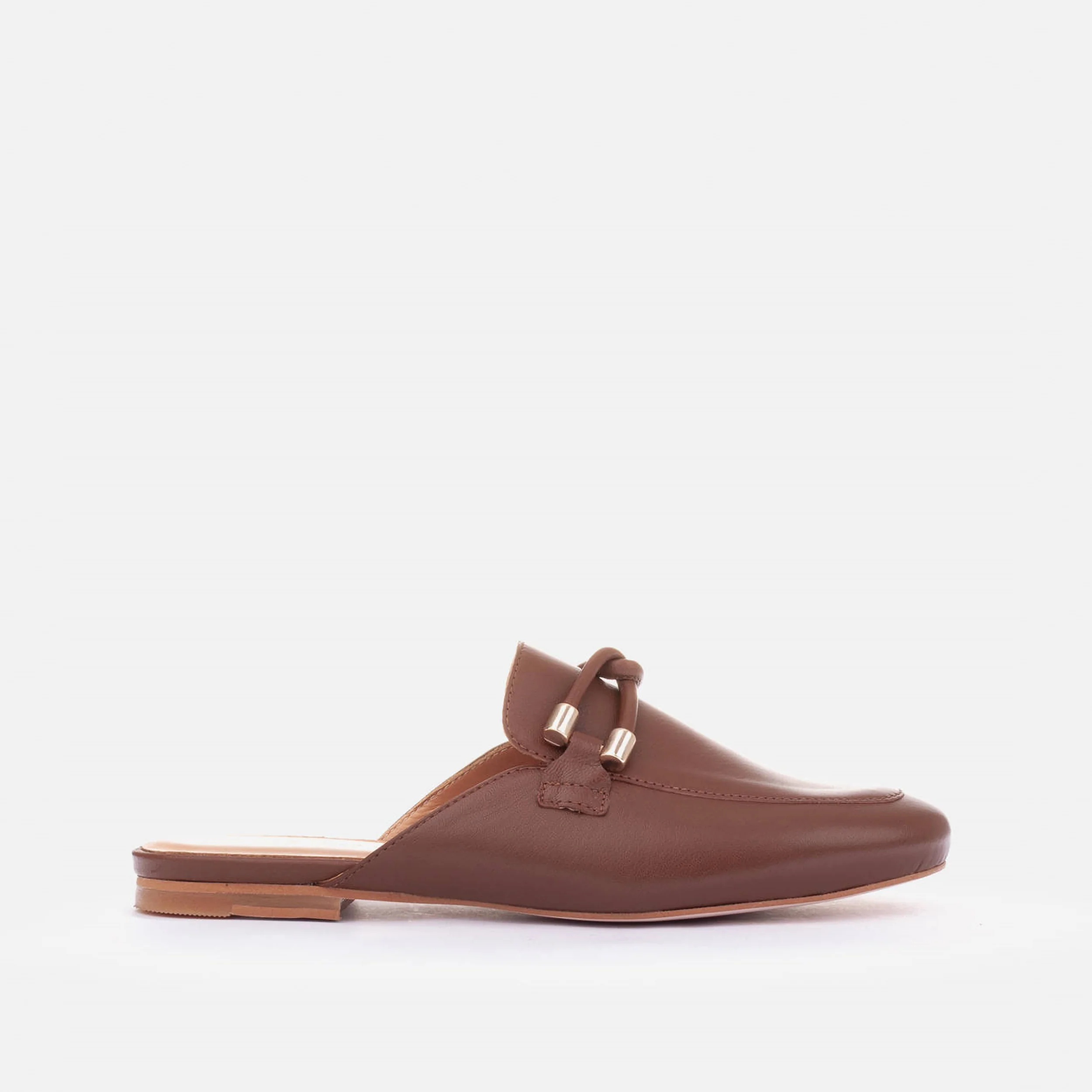Klasyczne klapki mule
